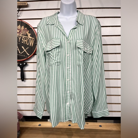 Beachlunchlounge button-down size XL - Picture 2 of 8